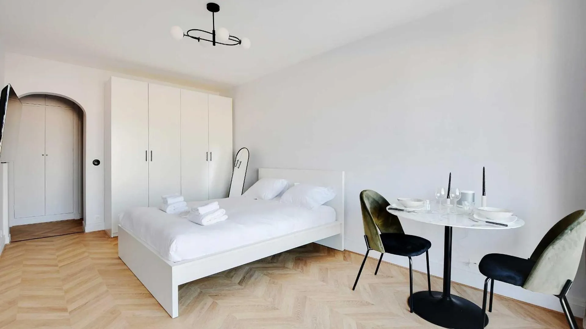 Elegant With Balcony - 2p - Trocadero-passy